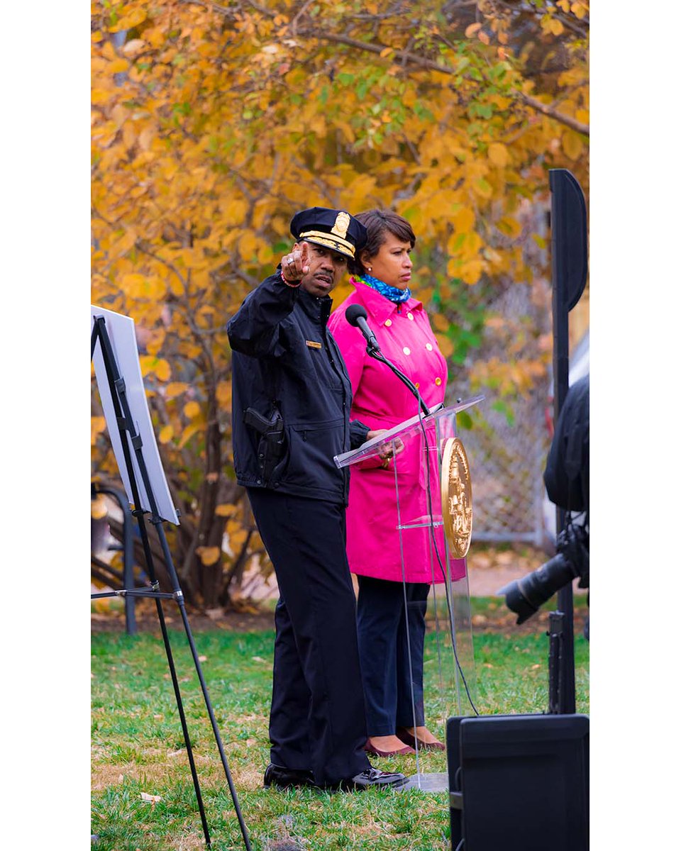 ETrefney's tweet photo. DC Police Chief Contee @DCPoliceDept and @MayorBowser  delivering comments on partnership with @ATFHQ in Crispus Attucks Park today aimed at reducing and combating violence in DC. @washingtonpost @washingtondc https://t.co/6Po4PL1A2r