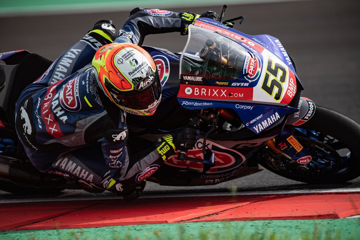 AirohHelmet's tweet photo. WorldSBK – #IDNWorldSBK 🇮🇩
Our race report: https://t.co/QUJrDSnUWD
                                 
@WorldSBK 
#rideon #airohhelmet #airohriders #beairoh #airohracing
#WorldSBK #superbike #wsbk https://t.co/7ss1dtim3r