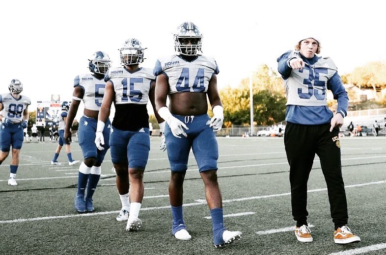 VaveSamu's tweet photo. I would like to thank @NolanCatholicFB and the coaching staff for a great year.We have been through so much and we pushed through to the very end and made memorable moments. 15 signing out https://t.co/4zqWmQGQYB