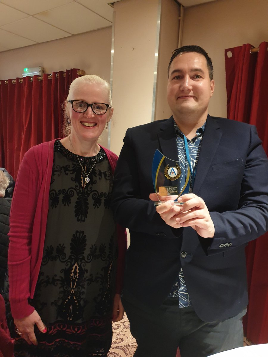 Thank you @ArmleyHH for our partner award received by @lawrence Nicholls on behalf of the Armley Neighbourhood Care Management Team Very honoured @JayneAtkinson @nyokafothergill @mcfarlanesvl @yourlocalleeds1