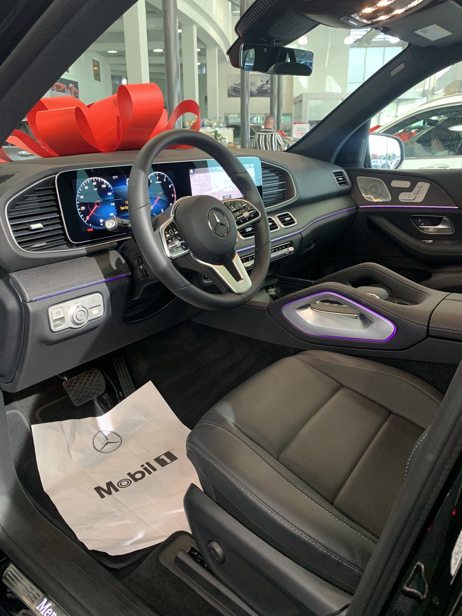 I bought my mother the newest model Mercedes Benz AMG packaged GLE 350 off the showroom floor. She’s getting a Benz before me while i drive a Nissan and She had no idea haha😂 No more car payments for her!Thank you God I love you mom❤️