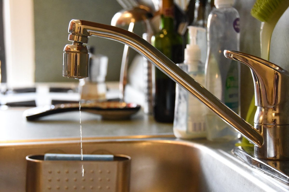 NYCWater's tweet photo. Saving water can be as easy as fixing a leak or taking a shorter shower.  And not only is it cost effective—it also protects our environment! Check out these tips to help you start using less water today: https://t.co/o84YNWc8Hu https://t.co/GYhftw1A2N