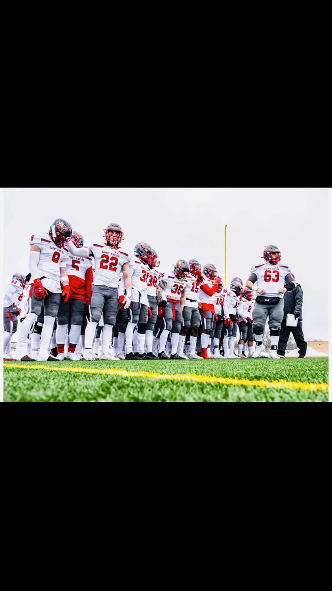 anthony_saro's tweet photo. End of an Era.🙏🏼🏈 https://t.co/wUJSi68lfT