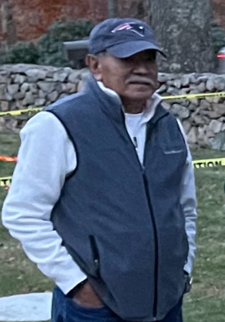 ArmyVet5's tweet photo. My Uncle George chilled the whole evening and I love his vibe. This man is everything to @chedbisda over thirty years of marriage. #BinghamBirthday https://t.co/nWpKvI6Clc