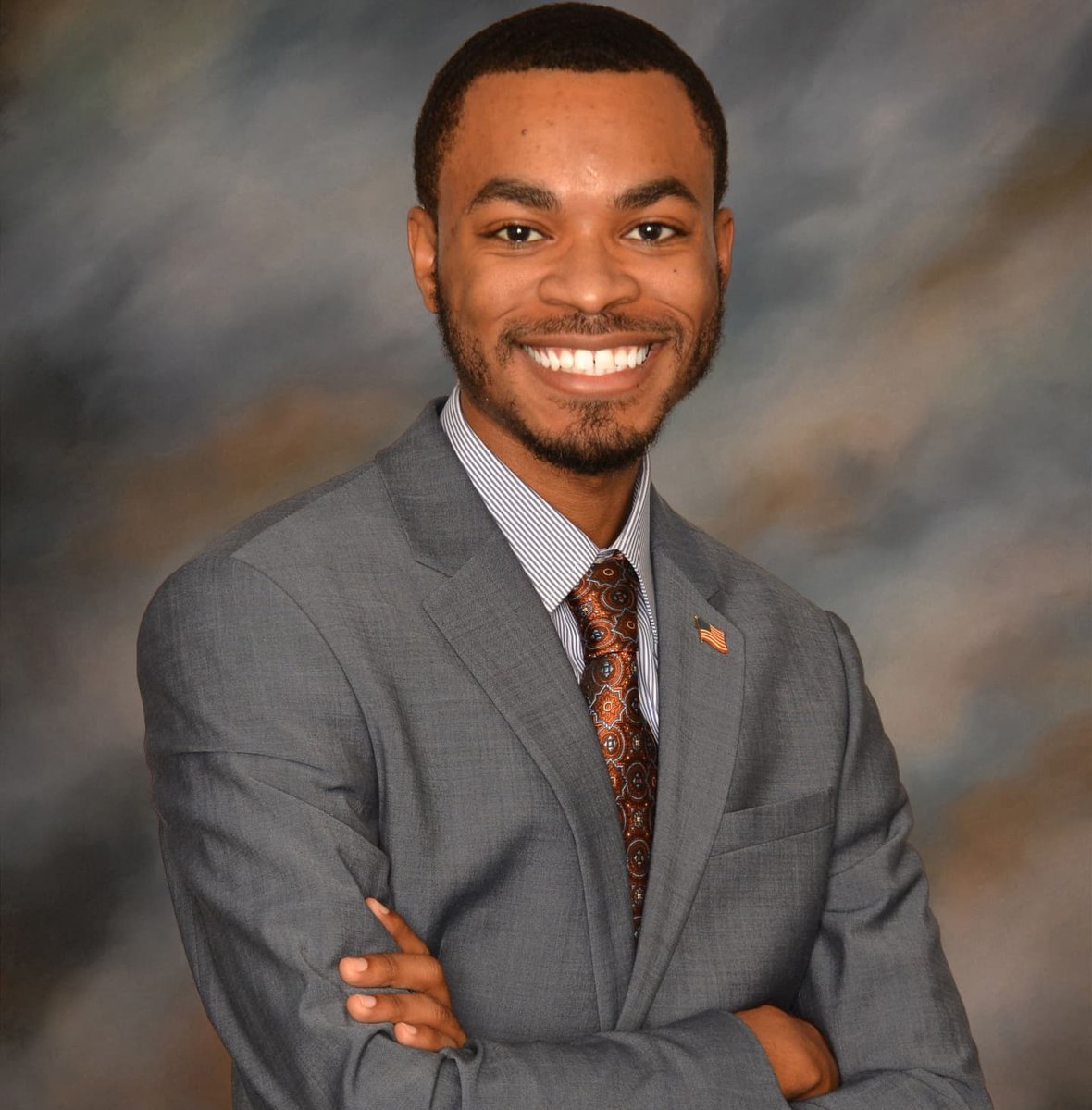 Makell_Swinney's tweet photo. βThe dream is free, but the hustle is sold separately.βΒ β Steve Harvey
#TMSL #ThurgoodMarshall #FutureJD #JDLoading #2022Grad #HBCUGrad https://t.co/eOVYioabmb