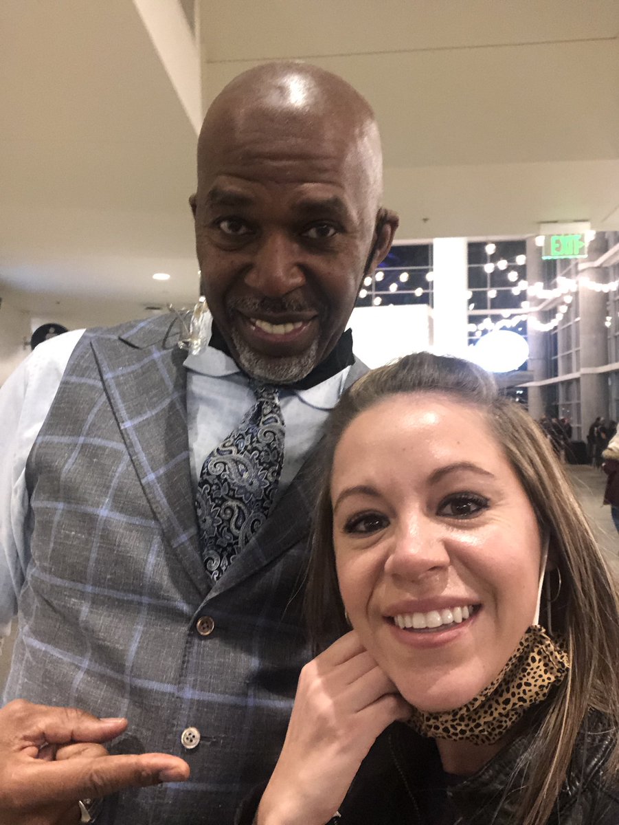 Lysslars14's tweet photo. #takenote @bigTbailey https://t.co/UBg3p4csgb