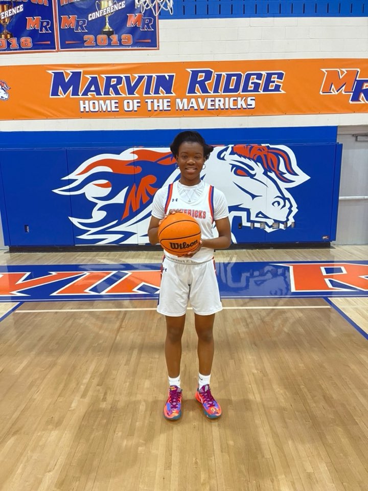 MavsLadyBball's tweet photo. Tough loss to AK tonight, 53-50. Douglas and Shivers led the way with 18 and Robitaille added 7. https://t.co/x0iU36lSn7