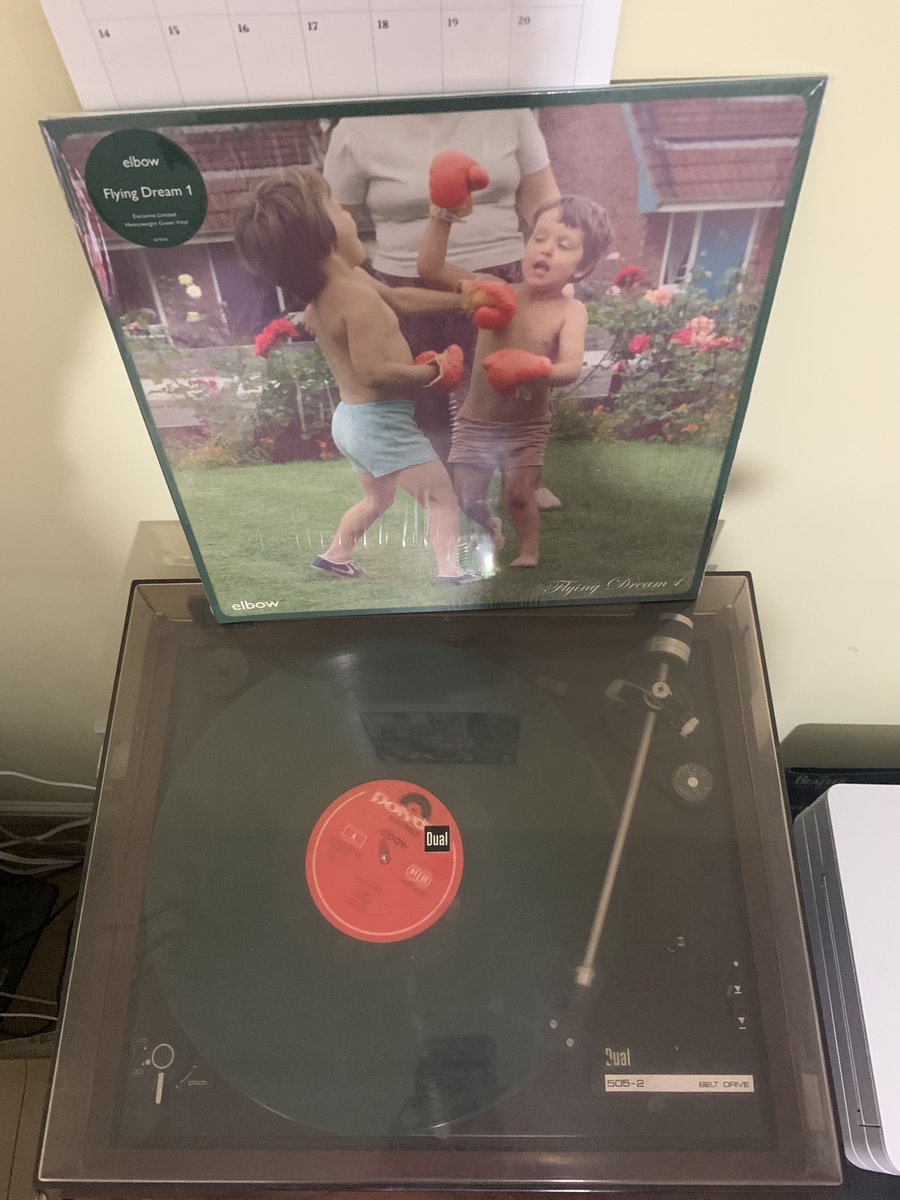 Mellowing out to the new <a href="/Elbow/">elbow</a> album. Subtle beauty gradually unfolding into my ears. #musicisthebest