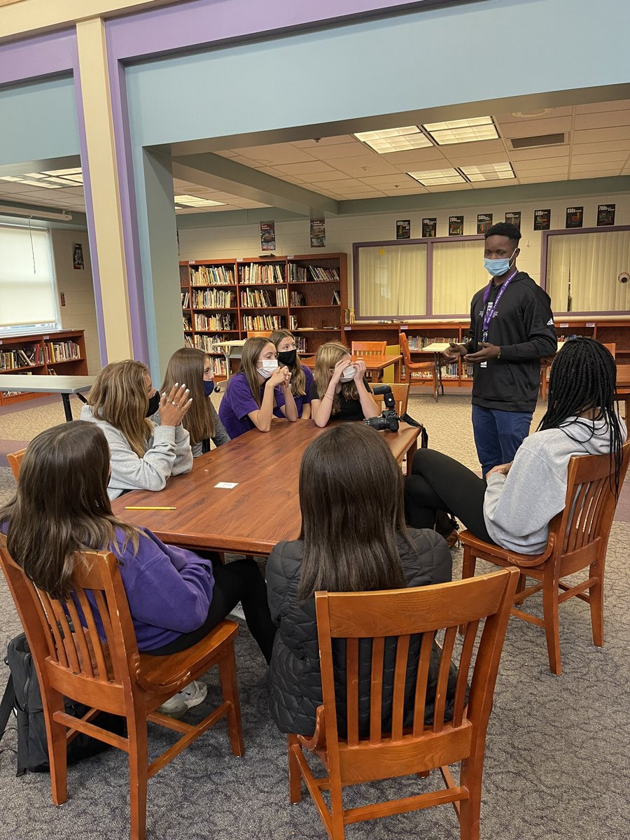 Thank you Michake Kabera for showing <a href="/BGJHS/">Bowling Green Jr. High School</a> Yearbook students different techniques and tips for taking pictures! We appreciate your expertise!