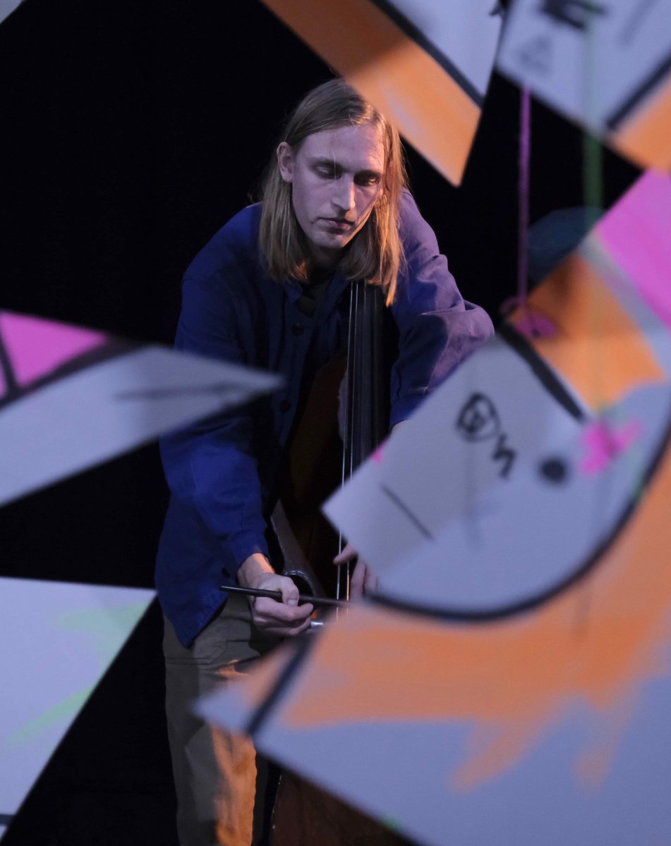 hcmf// 2021 comes to an end!

It's been a really special one, full of huge, huge concerts. Too many to mention here, but thanks for supporting us as we worked through a slightly tweaked format. 

It's been so good being back, and we couldn't have done it without you!

💙💙💙