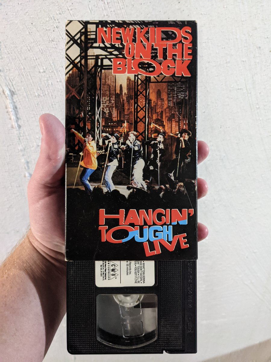 LiquidWeb's tweet image. Liquid Web&apos;s 4 teams raised over $3k for local @CMNHospitals children&apos;s hospitals for #ExtraLife. We played video and board games and had a scavenger hunt! Could you find a typewriter, a VHS tape, and an out-of-state license plate? #KidsCantWait #LiquidWebFun #LifeAtLiquidWeb