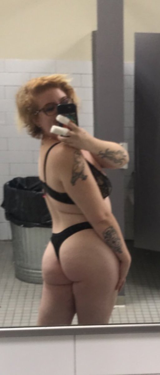 moolissa69's tweet photo. Mmmnm 😘 https://t.co/HvD7zEE9rv