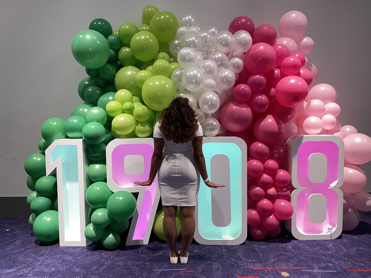 _dautcom's tweet image. Woke up P R E T T Y 😌💕