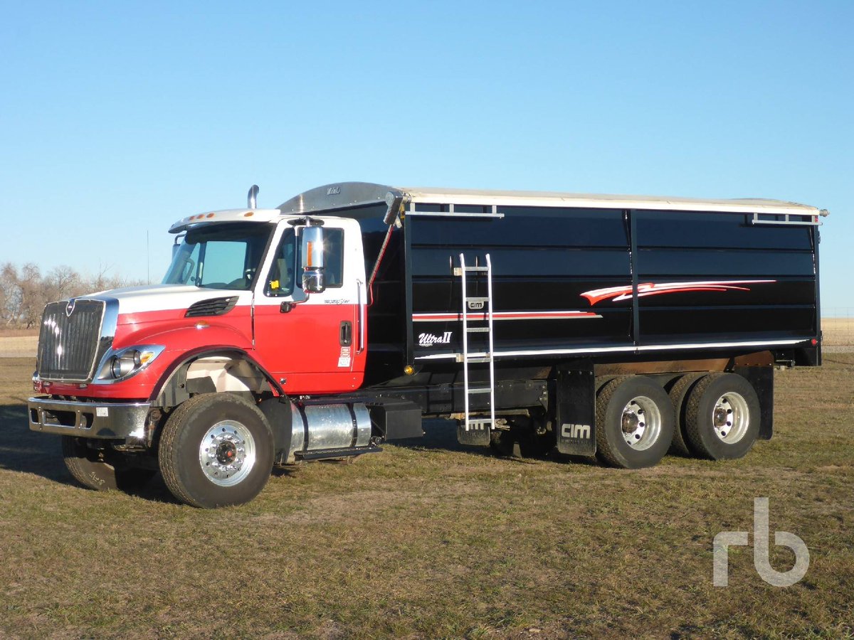 Kramer_RBA's tweet photo. Looking for top notch equipment ? Check out the Complete Dispersal for Bartkewich Farms Ltd selling at the Nov 23 North Battleford Yard Sale. Unreserved Timed Auction Bidding with lots beginning to close at 9am Nov 23. Yard open for equipment inspections.
https://t.co/IoFRr2lH74 https://t.co/kgAUf891kE