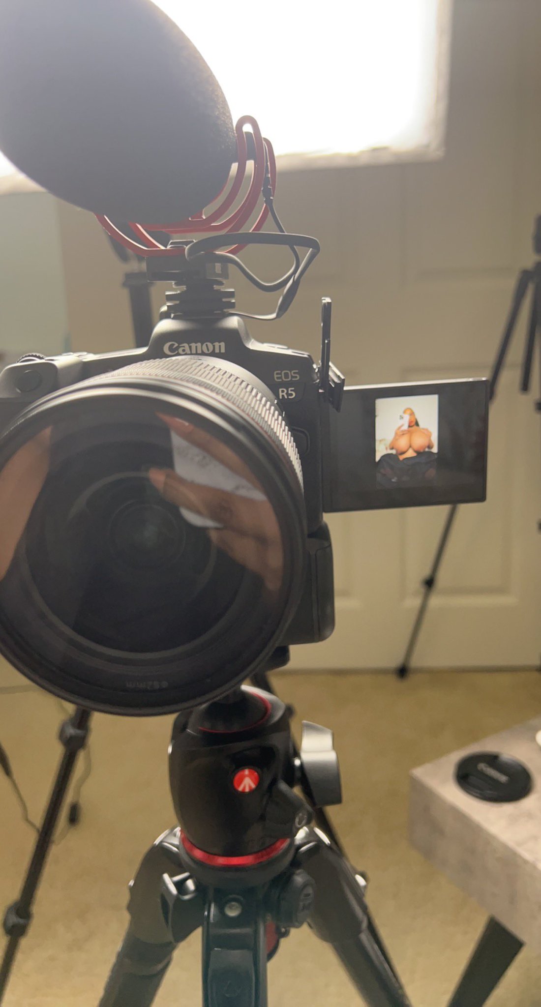 TW Pornstars - Rhonda - OnlyOneRhonda. Twitter. 😍😍😍😍😍I’m so impressed