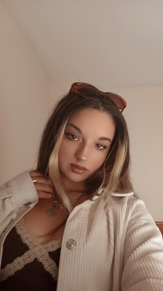 rorro novia de nayra 🦭 tweet media