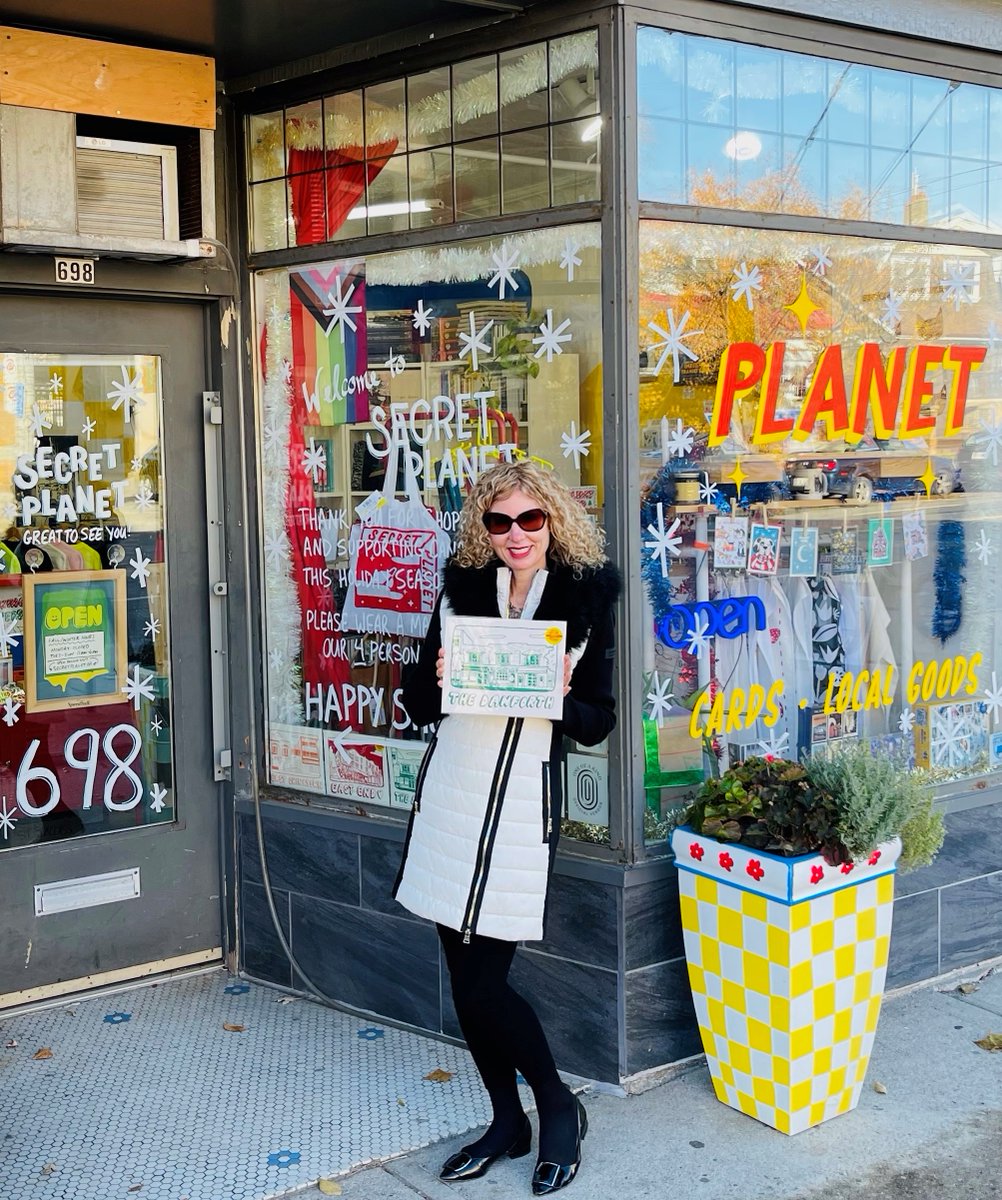 PetherInsurance's tweet photo. Supporting local! Secret Planet Print Shop has a lot of great local art!! Love this artwork we got of the Danforth for our office. Make sure to check it out! @secretplanetprintshop #supportlocal #localart #danforth #petherinsurance #desjardinsinsurance #torontoinsurance https://t.co/kgLcLzbZel