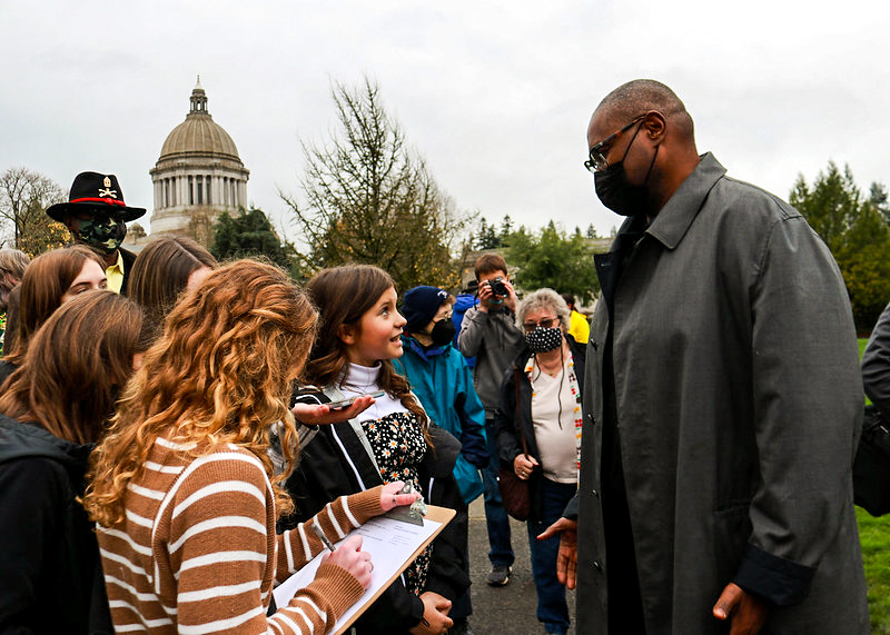 WaStateDES's tweet photo. The monument honoring Black pioneer George Bush and his family has been installed! More than 70 people braved the chilly weather on Nov. 19 to attend the official unveiling event. Learn more: https://t.co/oyWOg9KhoS

 #OlyCapitol #LoveOly #OlympiaWA #WaStateDES #WaStateCapitol https://t.co/tcVM2liY59