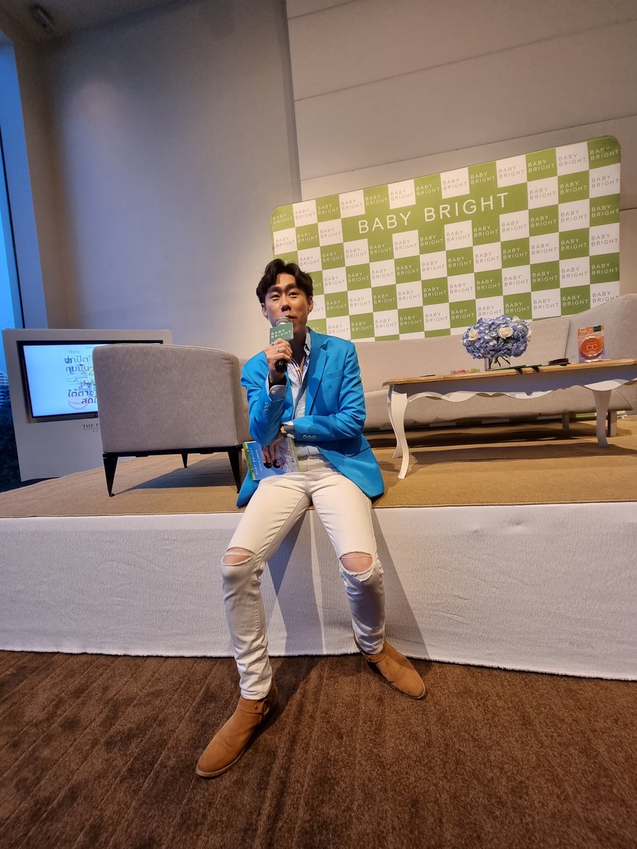 Pepae_2312's tweet photo. งาน Babybright ต้องยกให้พี่@Que515 จริงๆนะ พี่ทำให้สวายอิ่มท้องมาก😁 รักในการทำการบ้านของพี่ที่สุด ถึงแม้น้อนคิดจะบอกว่าเกลียดที่พี่ทำการบ้านมาดี 555 
ยังไงก็ขอบคุณพี่มากๆนะคะ❤

#นัดCHILLฟีลFRIENDS 
#BabyBrightxKristSingto https://t.co/TvfAph01qj