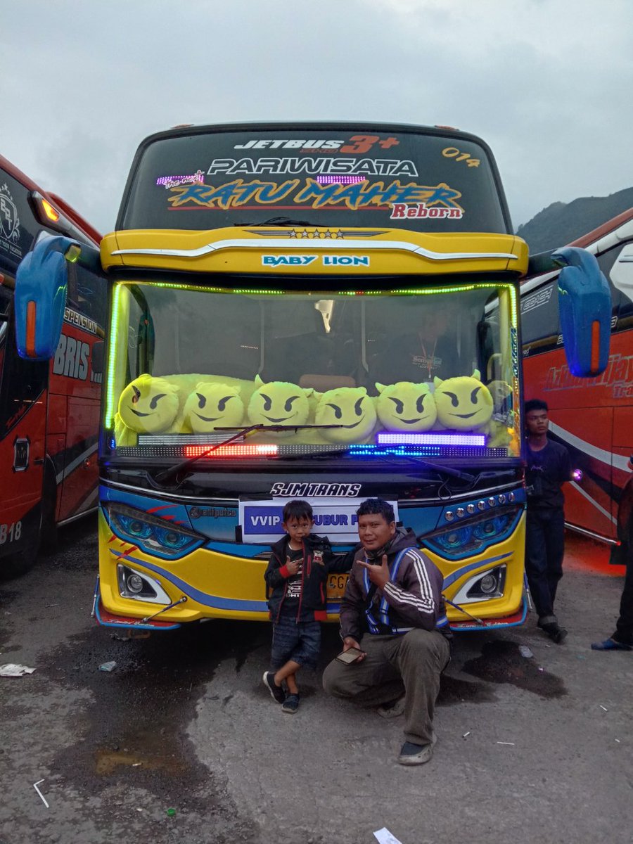 Firdanamon23's tweet photo. Salam transportasi indonesia https://t.co/n7SPezwq0N