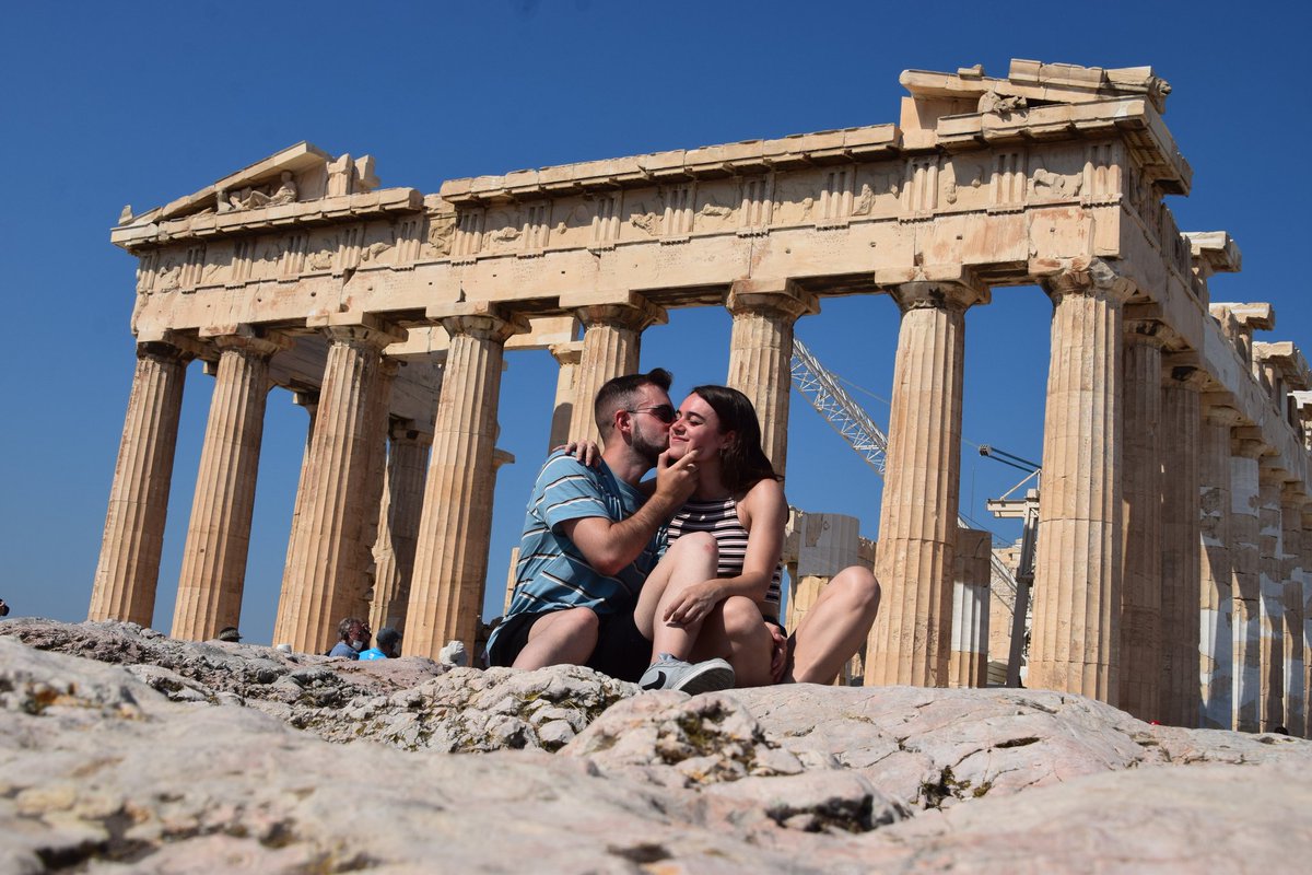 ®️oro🐾 tweet media