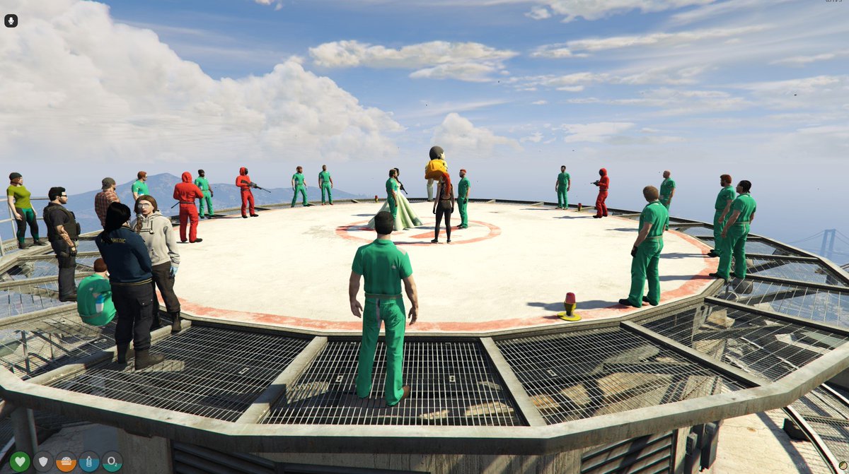 OxidisedR's tweet photo. More from that strange dream everyone had..... It was scary at times but super fun! #gtarpmoments #playingagame https://t.co/y7MOKioB7S