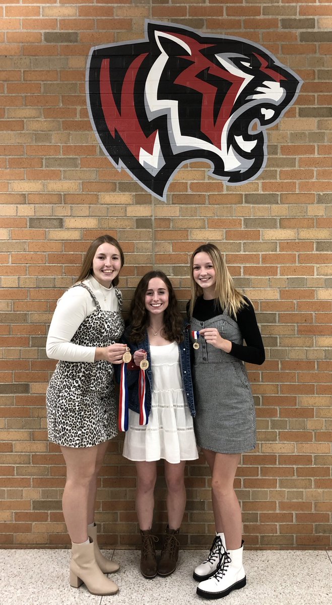 BP_Volleyball's tweet photo. Congrats to the BP MRC All-Conference recipients! 
All-Conference
🎖 Leah Lenz
🎖 Sydney Meyer 
🎖 McKenna Ziemke

Honorable Mention
🎖 Lili Kahle

We are proud to have these Tiger volleyball players represent our program -- well deserved! #BPVB21
*not pictured McKenna Ziemke https://t.co/bH4NnsGAcU