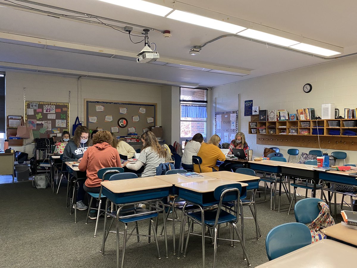 In case anyone was wondering we kind made <a href="/MollieSeay/">𝕄𝕠𝕝𝕝𝕚𝕖 𝕊𝕖𝕒𝕪</a> crazy proud when we took our IEP and used her notes and the state rubric to grow as case managers. So proud of these women.