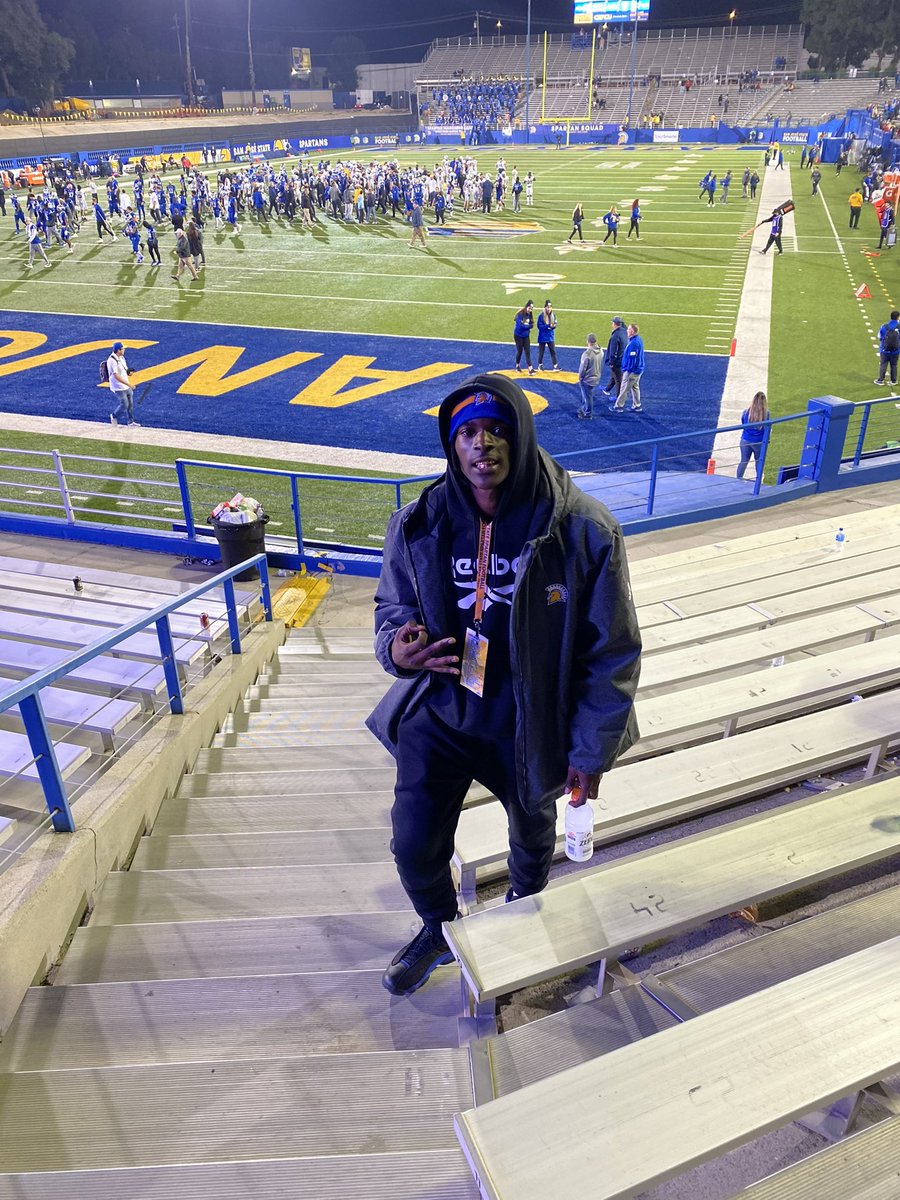 kejuan_da_don's tweet photo. After a Long talk with my Relatives I’m More then Excited and Blessed to Say I’m Committed to SAN JOSE STATE UNIVERSITY!!! I would Like to thank everybody that was apart of the process! #SPARTANUP 

#LLDOMO🌎 #RESPECTMY🧠

@SanJoseStateFB @SPPirateFB @premiumsportsla https://t.co/8RbVCDmCEr