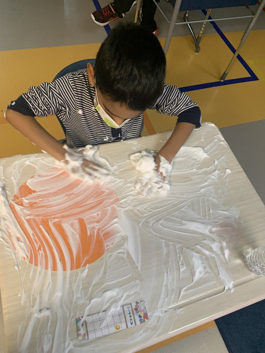 MrsAscrazyclass's tweet photo. A little indoor recess fun ❤️ #indoorRecess #activelearning #oneCCPS #shavingcreamspelling https://t.co/Mmqxbsggsg