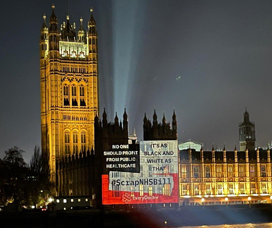 Private companies have no place in our NHS. RT if you agree💙
#ScrapNHSBill 🚨