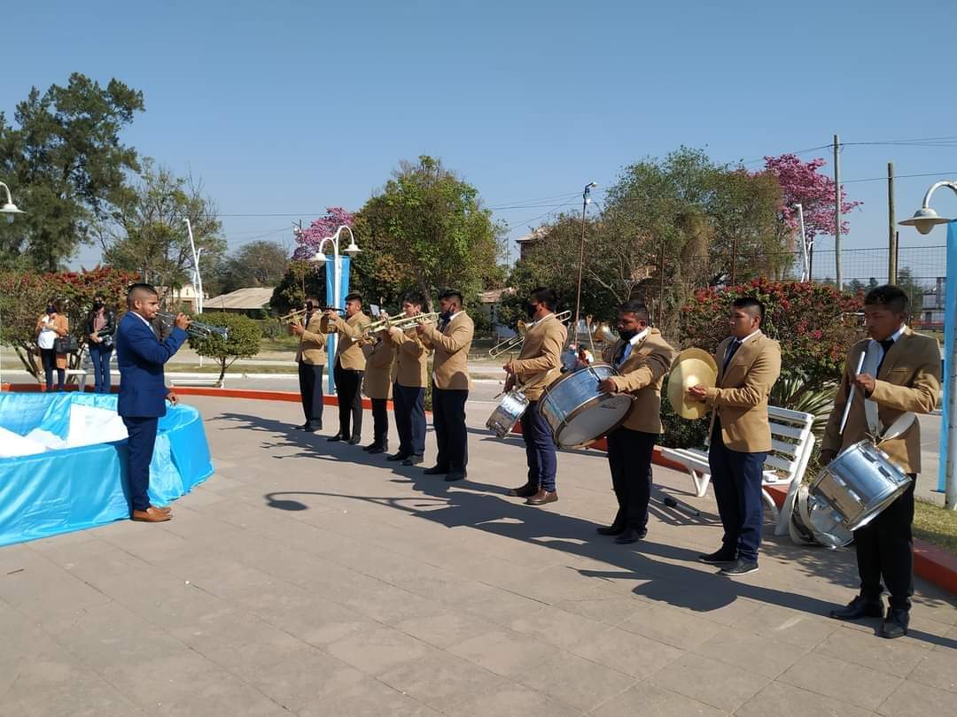 SDominguezok's tweet photo. Feliz día de la música para los grandes valores que tenemos en nuestra ciudad, en especial a nuestra Banda de música municipal. https://t.co/r1x2C46AoV