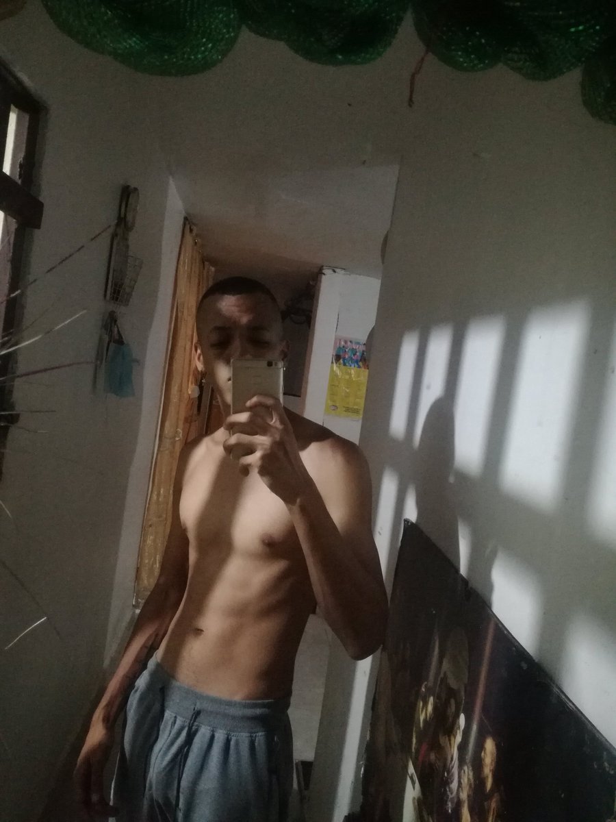 Alexdelgado1996's tweet photo. 😋 https://t.co/ExVkXLUBPQ