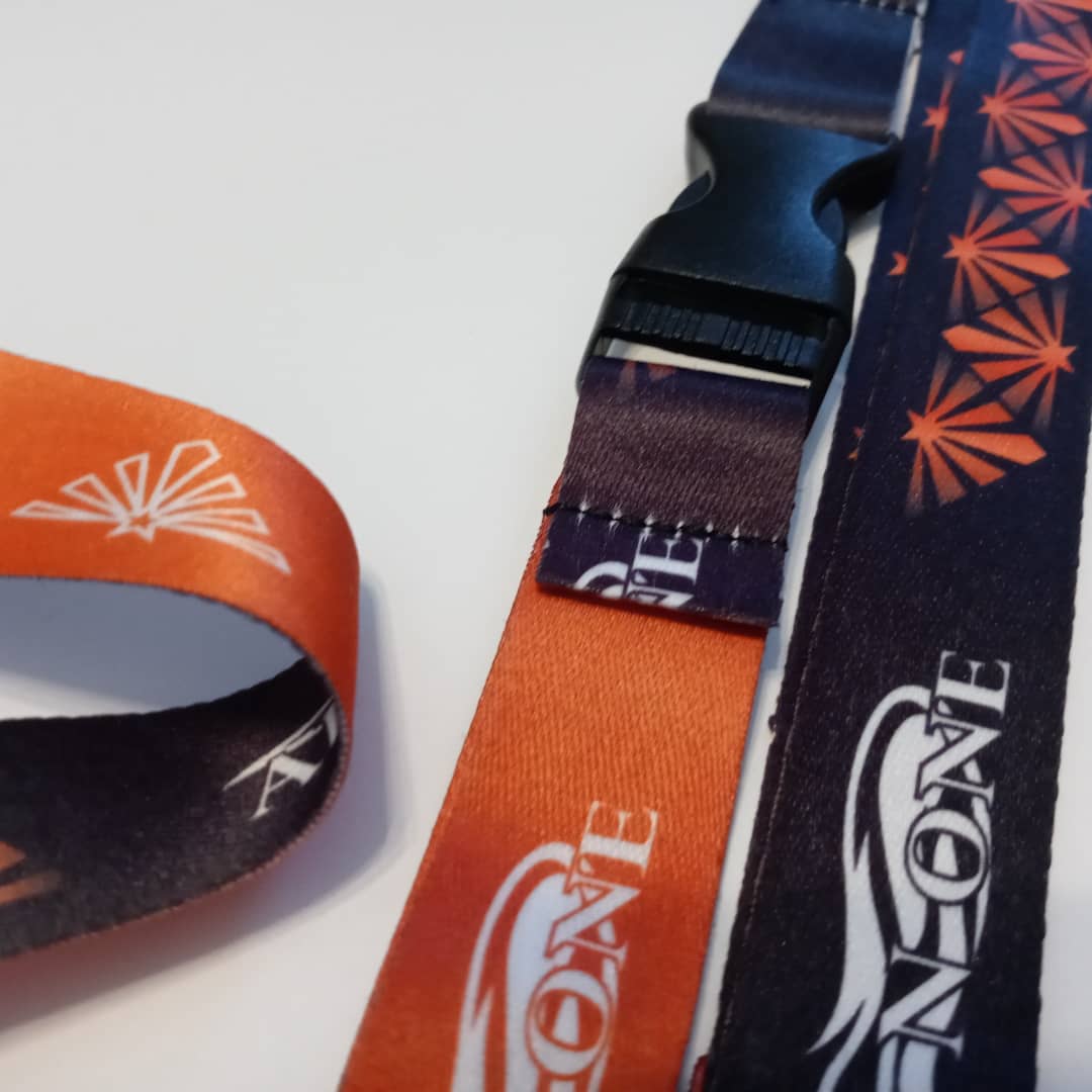 ani_ink's tweet photo. Custom lanyards #customdesign #Hardwork #printlife #lanyard #artwork #illustration #design #dailymotivation https://t.co/LvtdbLQPUr