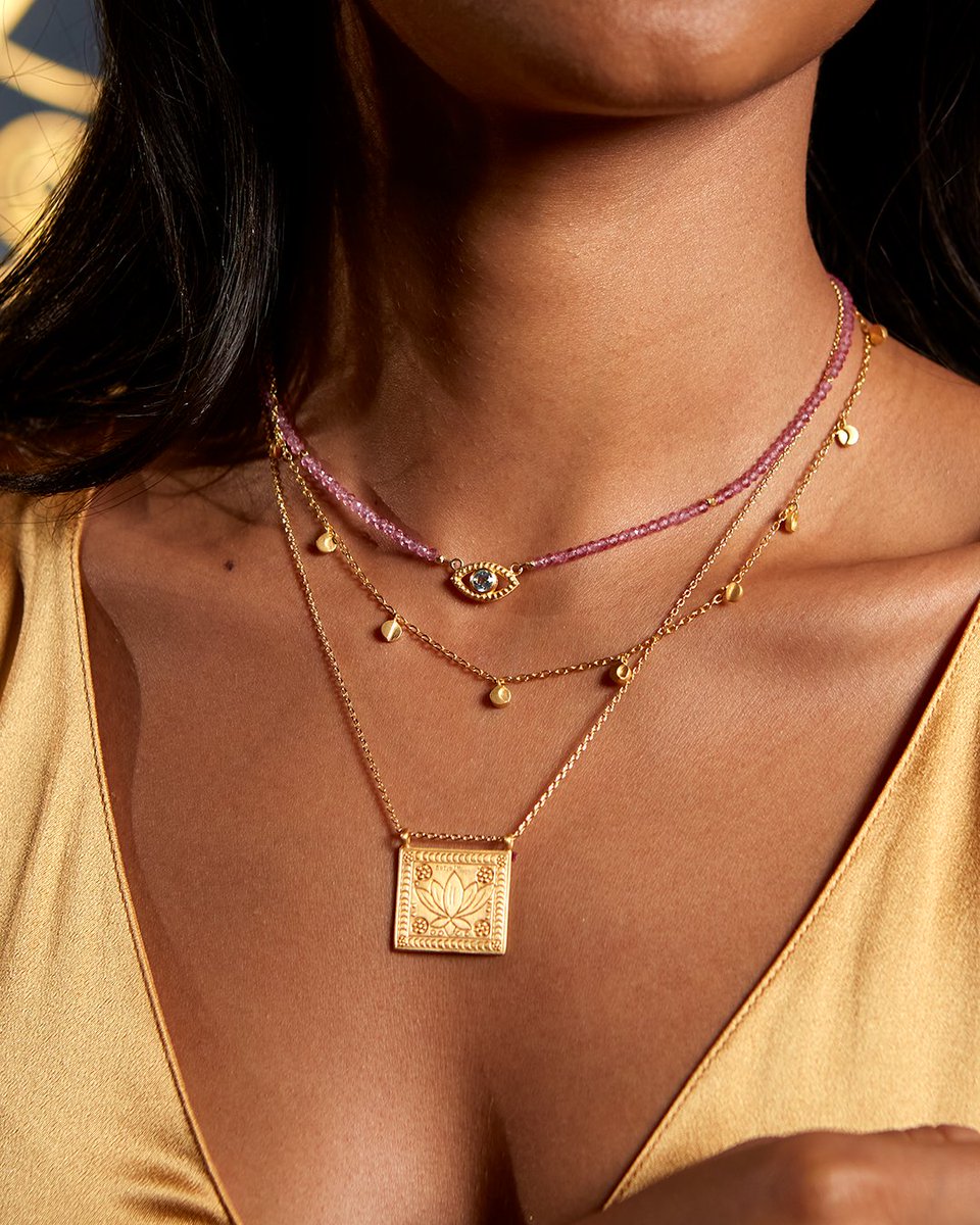 Lighten up these darker Fall days with layers that make you feel golden ✨ 🌸  bit.ly/2SGqMOQ