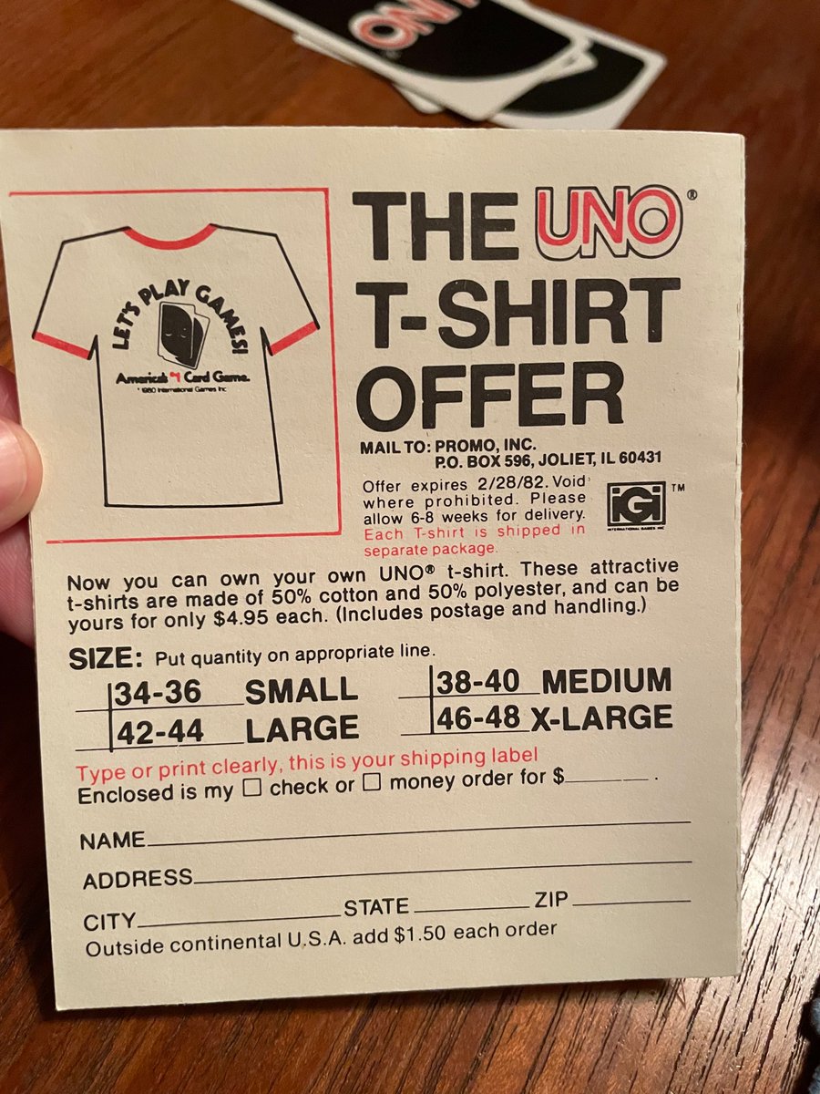 MissLansdon's tweet photo. Hanging out at my grandparents’ house this evening. Hey @realUNOgame  I know we’re 39 years late, but my brother and I are wondering if we can still get a T-shirt? https://t.co/5nKYPf4ypk