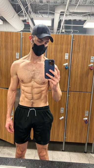 Excited for the holidays. https://t.co/klBZGHFnub