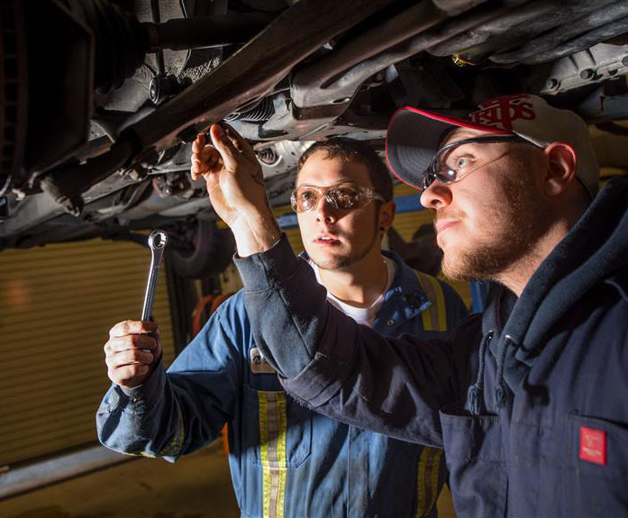 NIC_first's tweet image. Earn credits towards your Red Seal certification through NIC’s Automotive Service Technician Foundation program this February in Campbell River. Apply today nic.bc.ca/trades and explore your employment opportunities in the automotive trade. #TrainingBC