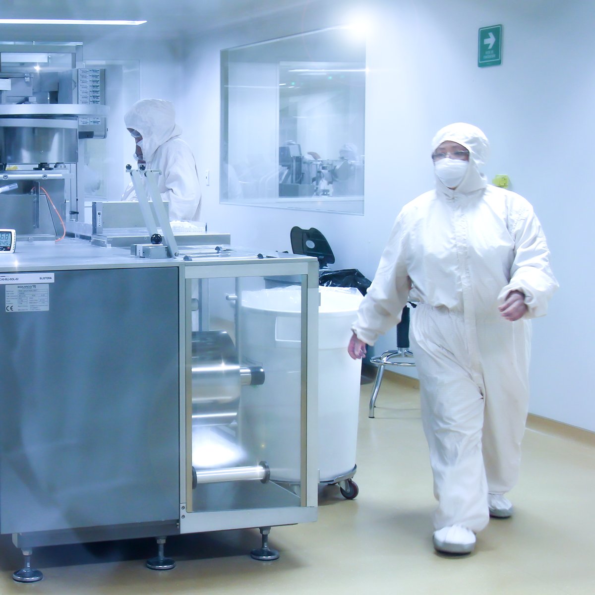 Somos una empresa innovadora con una amplia capacidad de producción en nuestras plantas farmacéuticas CELAN 1 y 2, dónde cuidamos cada uno de nuestros procesos de nuestros #medicamentosgenéricos
#LandsteinerMx #AbrazandoLaVida