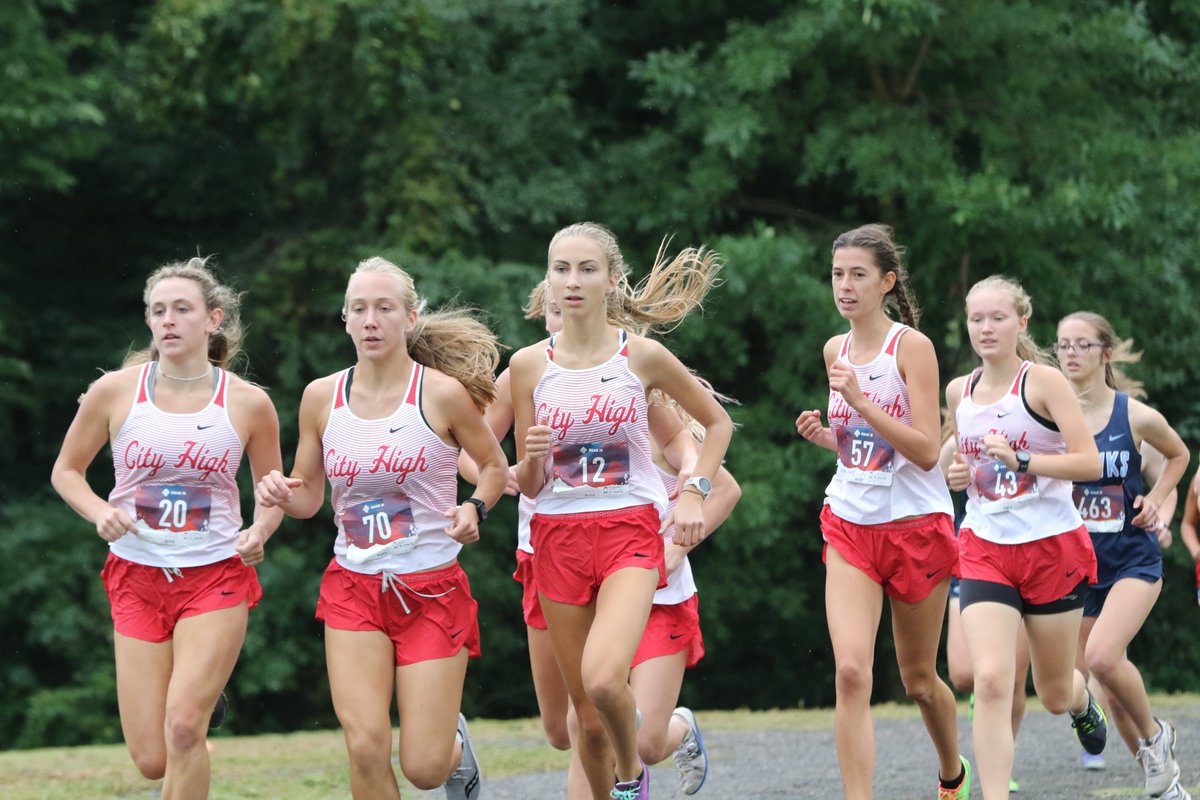 rmmurken's tweet photo. The 2021 Your Prep Sports Area Girls Cross Country Team 
https://t.co/pqwzyY0eJV https://t.co/pxMF4pn7uX