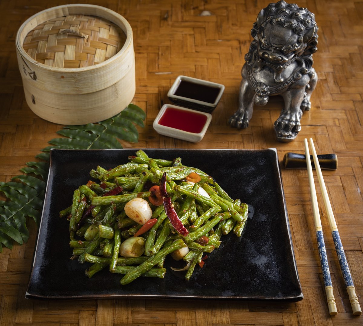AsianBay's tweet photo. Los #ejotes son un #alimento rico en #agua, por lo tanto tienen pocas #calorías, ven a @AsianBay y pide Ejotes #Sichuán salteados con ajo, cebolla y chile de árbol.
Menú Veggie: https://t.co/O38JM4daci https://t.co/UBIL6twRb6