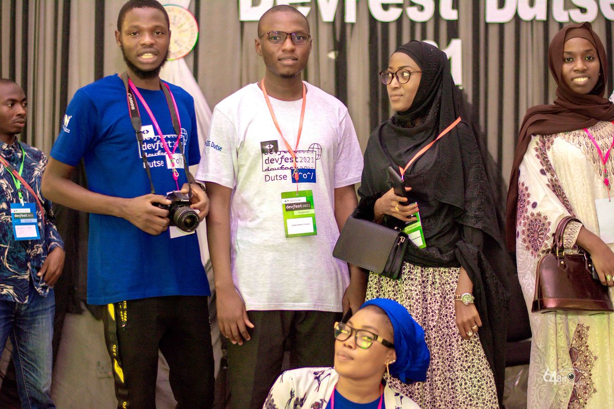 ukyringim's tweet photo. Its was a huge success while having Complete Day tech talk/speakers sessions ...
#devfestdutse21
#gdgdutse
#gdg
@auwalms
@aniediudo @Kolokodess @GDG_Dutse @Sir_enjoy1 @ericakland @googledevs @EricaKHanson https://t.co/2nz1x67Uuz