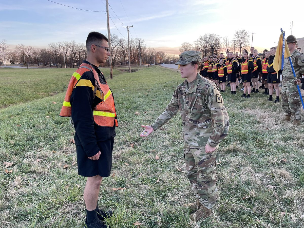 Knocking out the ACFT, phasing to gold (combat support here we go!!!), and handing out a coin to our Trainee of the Phase PVT Toce!