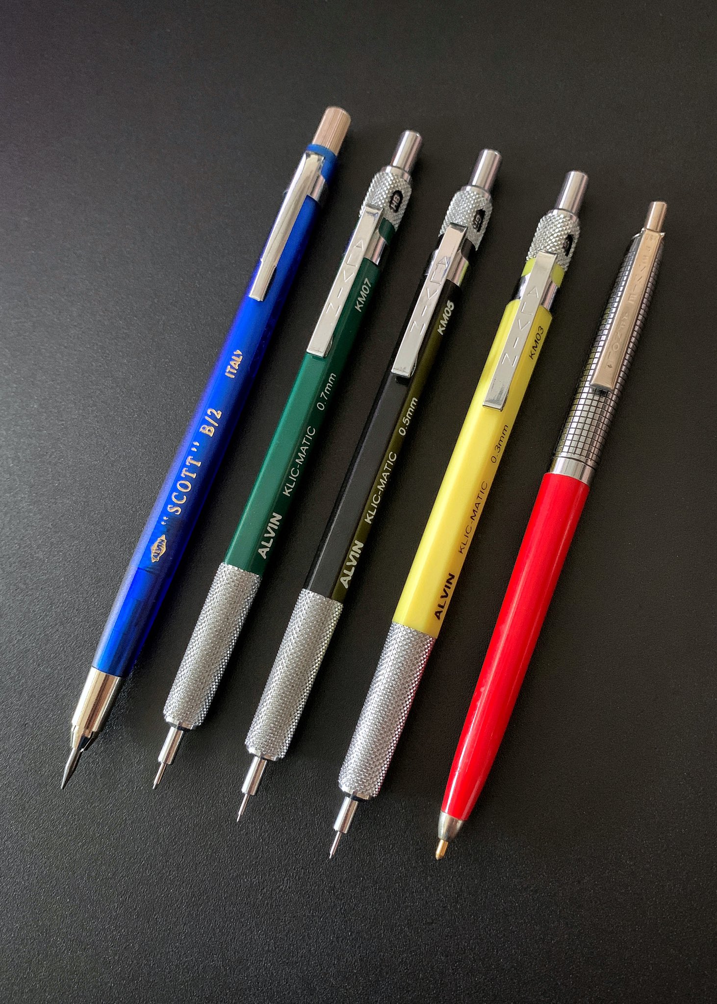 Kelvin Pang Americana Obscura あまり知られていないアメリカのブランドのペン Alvin Scott B 2 Based On Rotring Ps2 Alvin Klic Matic 0 3 0 5 0 7 Remmie Arnold Ballpoint Thewritematch 芯ホルダー シャーペン ボールペン T Co