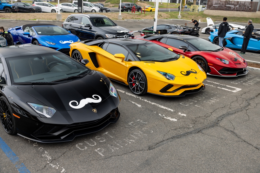 Lamborghini Newport Beach tweet media