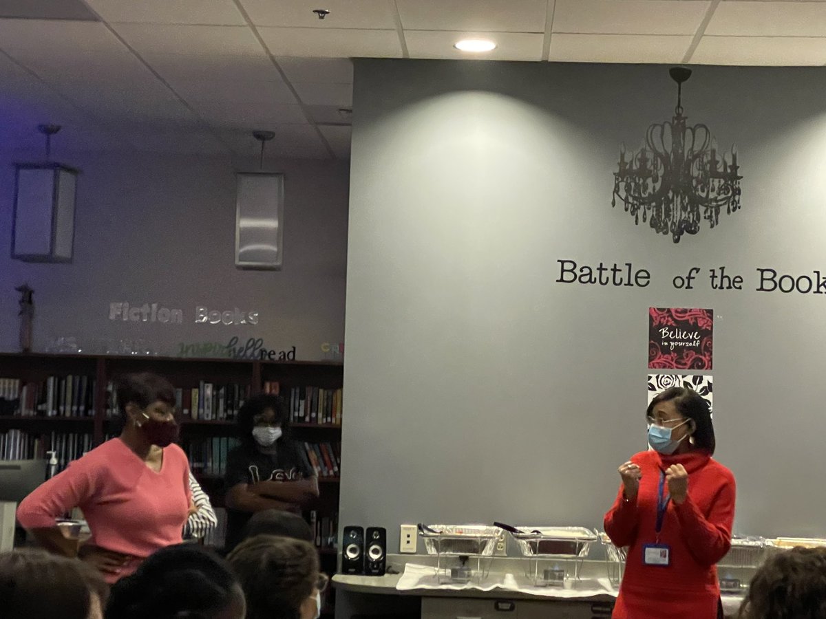Today we did our staff annual Thanksgiving dinner. We did it a little different with pot roast &amp; roasted vegetables. It was also different as this was the Director of 1st Impression’s (<a href="/CNBmom/">Veronica</a>) last day 😢She will be sorely missed! #WearealwaysCMA <a href="/RGriffinJordan/">Dr. Renita GriffinJordan</a>