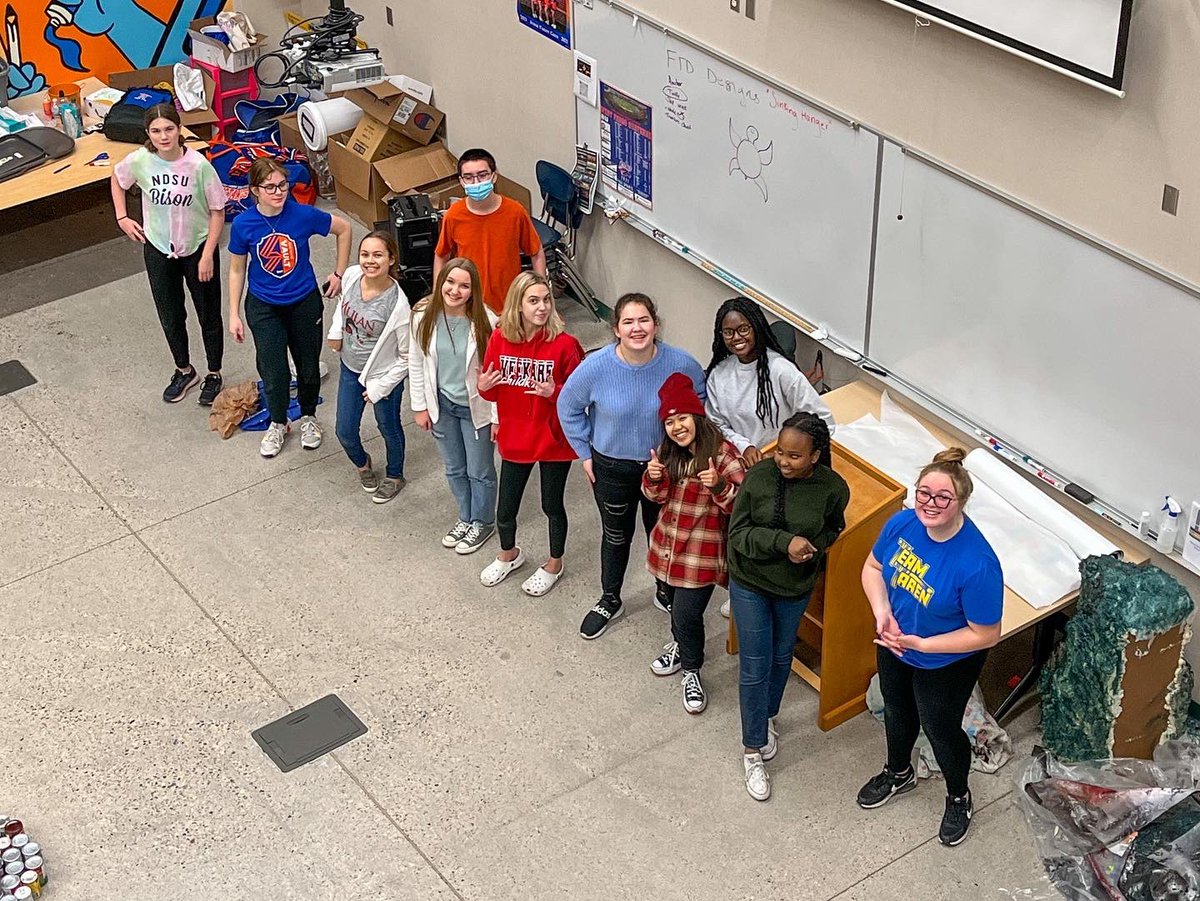 Fill The Dome is officially a wrap! 

Your Sheyenne Student Council ventured over to the Fargodome today to attend the Fill The Dome Press Conference!

Thank you to everyone who supported us with items and donations!