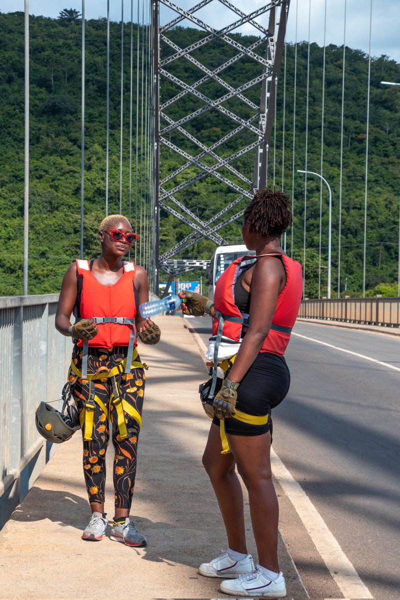 BraveHeartsExp's tweet photo. Girls' Day Out Abseil on @theTridentGH. Girl-power on one iconic bridge! #WeAreAdventure https://t.co/CjCZtHIs6V