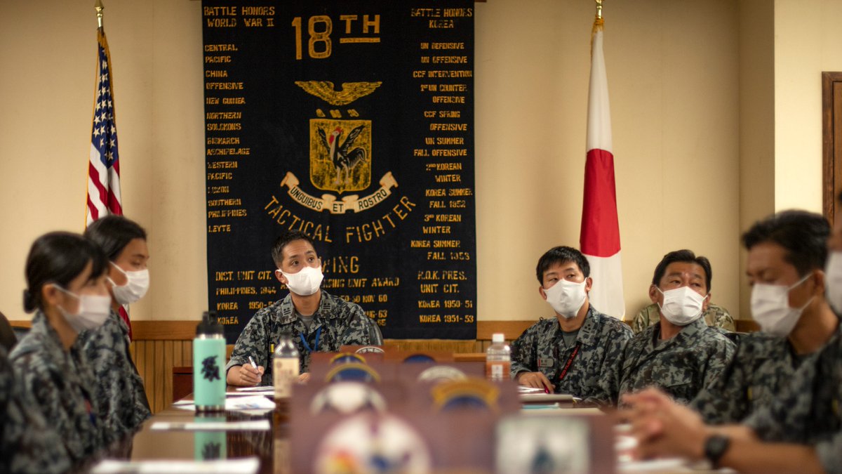 #JASDF members from the 9th Air Wing visited Kadena Air Base and attended a briefing on the Multi-capable Airmen program. By sharing practices and training tools, #TeamKadena is strengthening relations and creating a more effective partnership with JASDF!