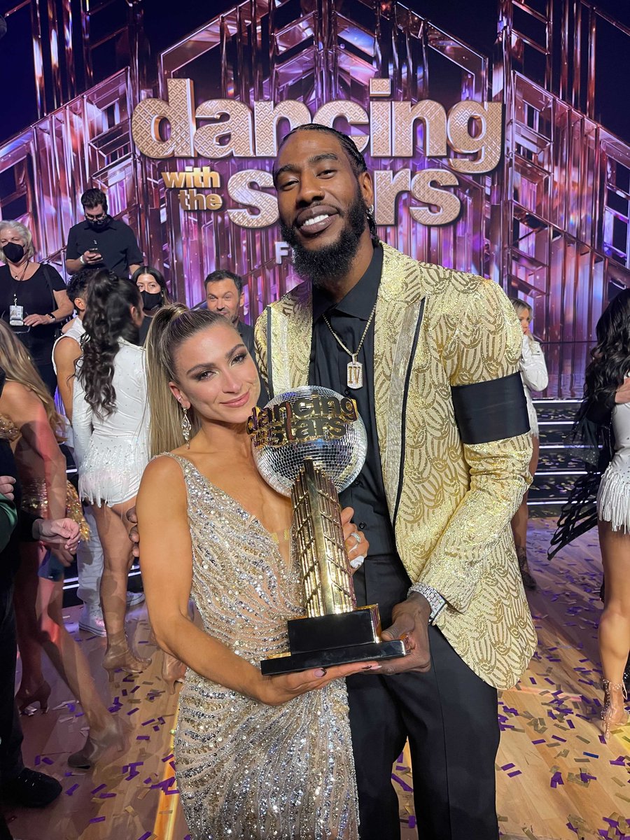 Congratulations to these Mirrorball CHAMPS, <a href="/imanshumpert/">Iman.</a> and <a href="/DKaragach/">Daniella Karagach</a>!! 🎉🍾🥳👏 #DWTS #Finale